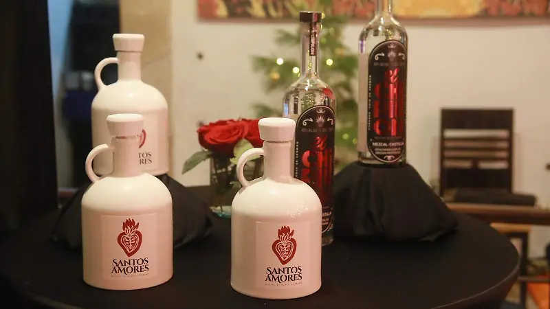 YouKay presenta el mezcal Santos Amores 